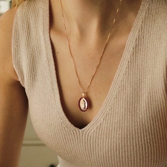 Virgin Mary Garnet Necklace | 18k Gold Filled - Picture 2 of 6